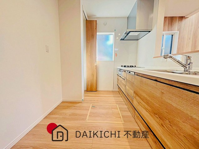 【キッチン】 | 久喜市吉羽第6期　ワイウッドコート　新築戸建　全5棟　2号棟