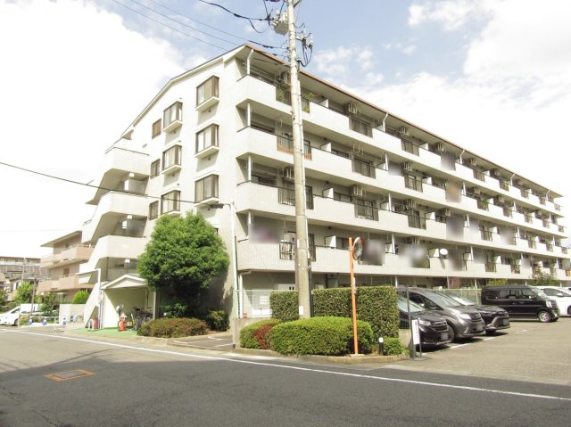ヴェラハイツ草加松原の外観
