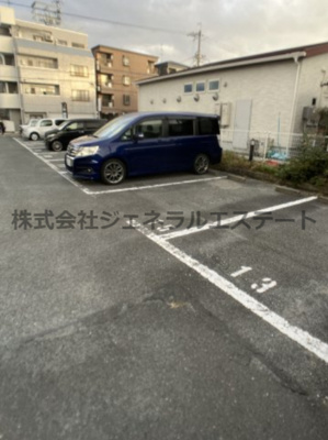 【駐車場】 | ガーデンハイツ小林２号