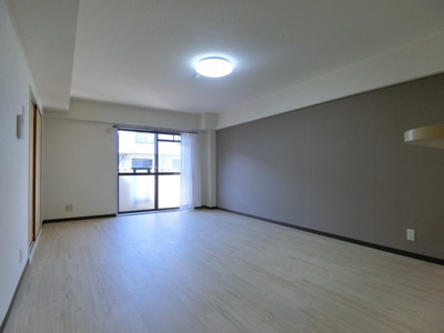 【居間・リビング】 | プルミエール春日丘