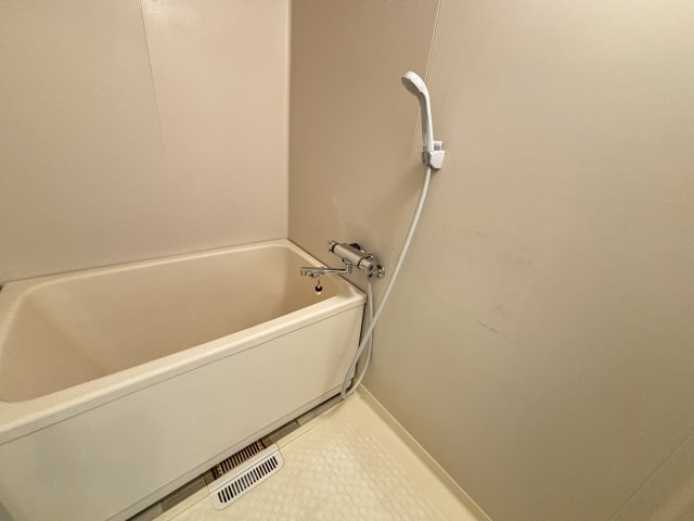 ＫＴＤ東福生の浴室