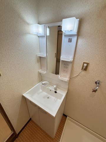 ＫＴＤ東福生の独立洗面台