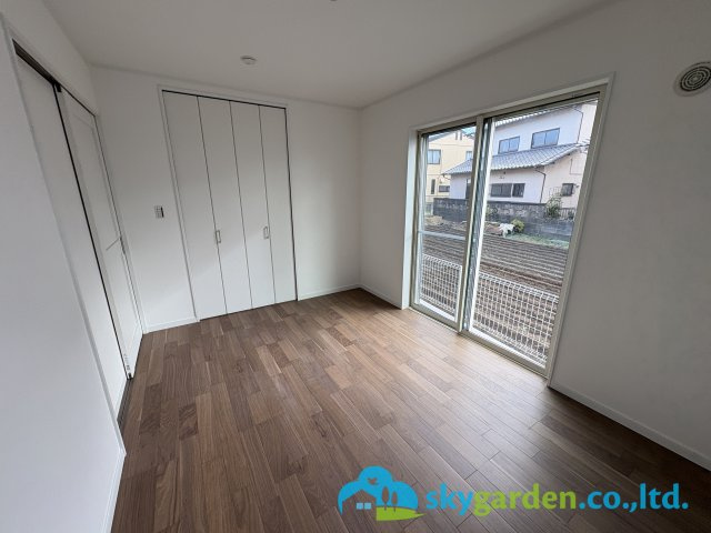 茅ヶ崎市香川5丁目　新築戸建　全11棟8号棟の子供部屋|子供部屋としても使い勝手の良いお部屋です