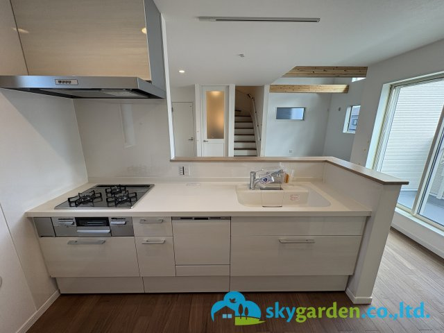 茅ヶ崎市香川5丁目　新築戸建　全11棟8号棟のキッチン|システムキッチン