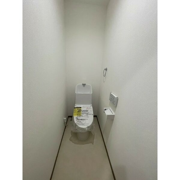 コンフォール鳴浜のトイレ