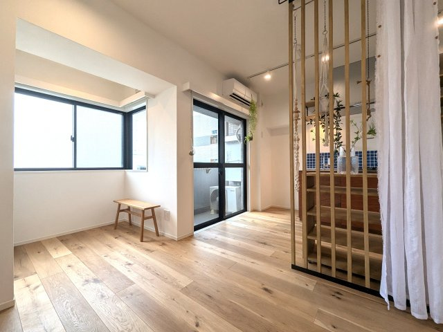 パロス築地の居間・リビング