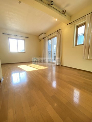 【内装】 | モデラート