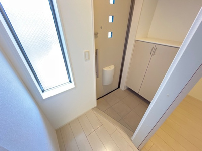 【玄関】 | レーグル１番館