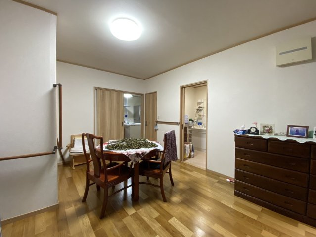 呉市東塩屋町の中古一戸建の内装