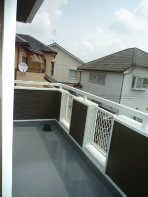 【バルコニー】 | 枚方市香里ケ丘１１丁目【中古戸建て】