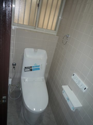 【トイレ】 | 枚方市香里ケ丘１１丁目【中古戸建て】 | 1F