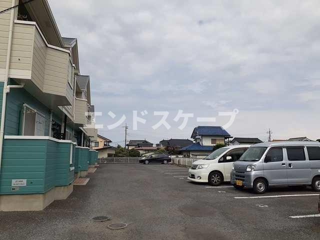 ヴァン・デールＡの駐車場|高崎、前橋のお部屋探しはエンドスケープまで！お客様の理想お聞かせ下さい♪