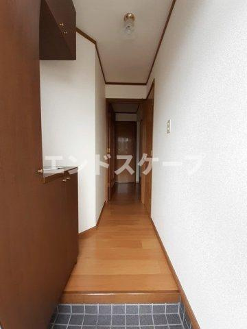 ヴァン・デールＡの玄関|高崎、前橋のお部屋探しはエンドスケープまで！お客様の理想お聞かせ下さい♪