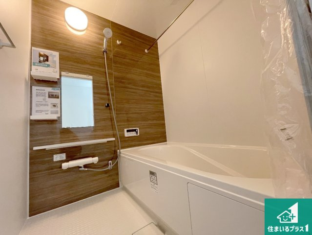 柏原市大県　第2期　新築一戸建ての前面道路含む現地写真|周辺は落ち着いた街並みの住宅地！子育てがしやすい住環境です！まだ未完成ですが、現地でしかわからない事もございます。是非一度ご覧ください。