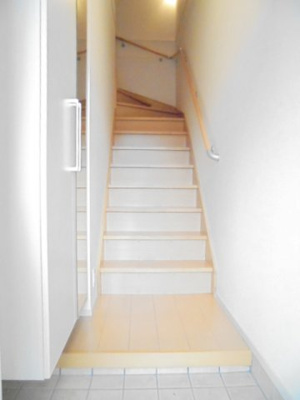 【玄関】 | セレーノ光Ⅱ | 明るい玄関です