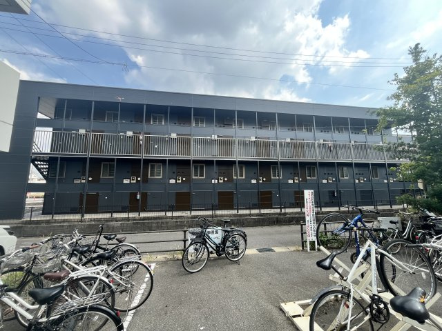岡崎市昭和町字北浦(西岡崎駅前アール)の外観