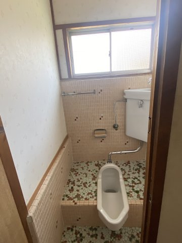 姫路市北今宿３丁目の一戸建てのトイレ