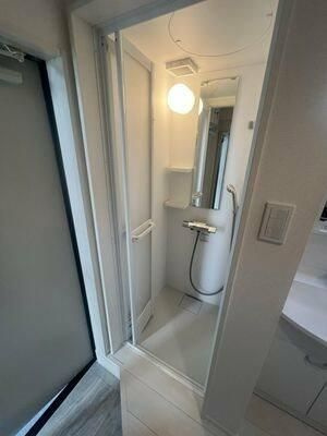 カーサ　エスト　小岩の浴室