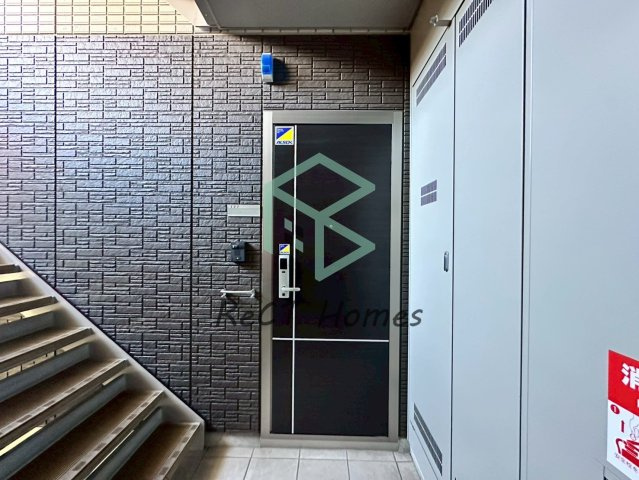 姫路市亀山の賃貸マンションの玄関