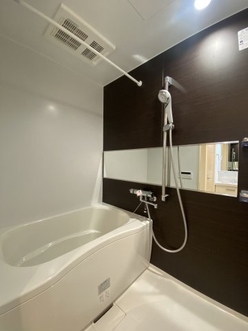 フレグランス奥沢の浴室|※工事中の写真