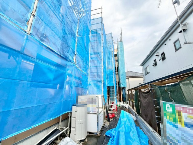 豊島区長崎5丁目　新築戸建　全2棟の前面道路含む現地写真|2025.10.09撮影

ご内見希望・資料請求などお気軽にお問い合わせ下さい！
03-5990-5201