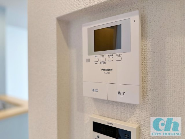 コモーダ大森南 305号室のセキュリティ