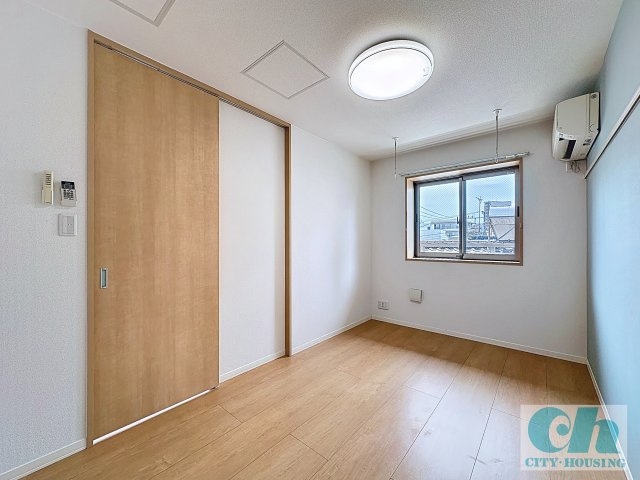 コモーダ大森南 305号室の洋室