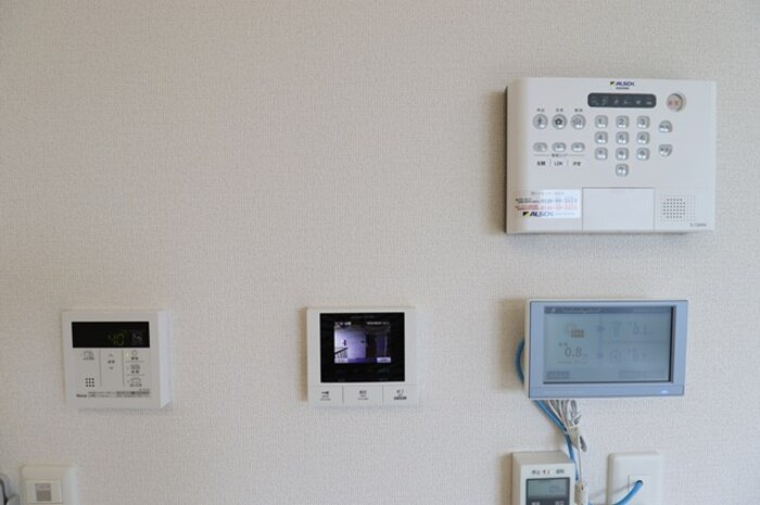サンライズガーデンさくらのセキュリティ|ALSOKホームセキュリティ・モニター付きインターホン・追い焚き給湯器
