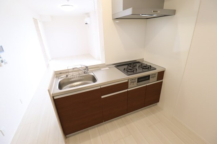 サンライズガーデンさくらのキッチン|対面式システムキッチン