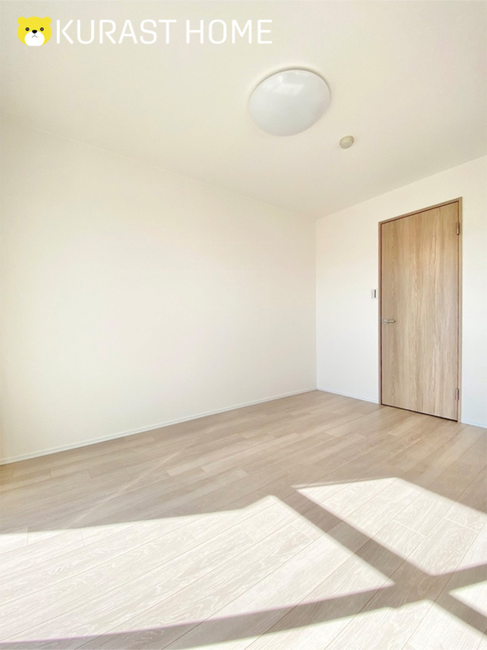 ローズヴィラ長岡京　7階の洋室|5.6帖洋室