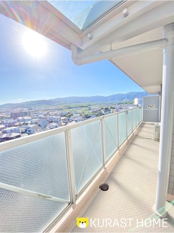 ローズヴィラ長岡京　7階のバルコニー