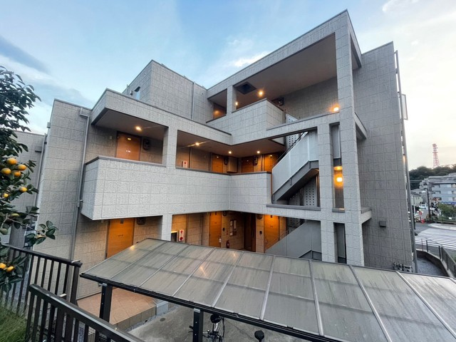 アネシス上星川の外観