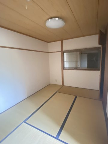 御国野町深志野三戸一の和室