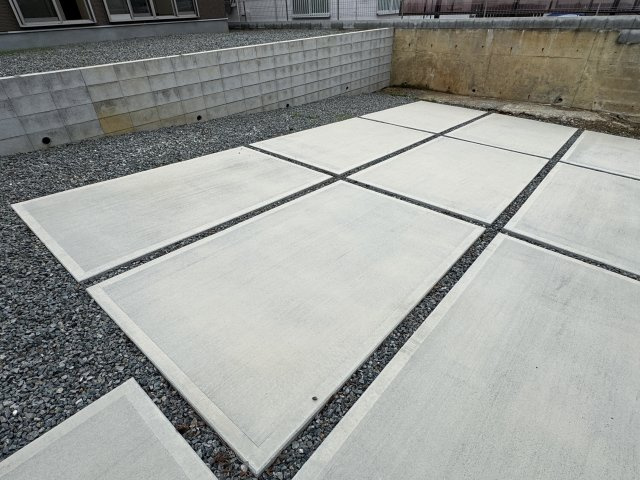神戸市西区秋葉台2丁目中古戸建の駐車場
