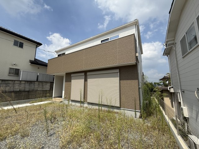 西区秋葉台2丁目中古戸建の外観