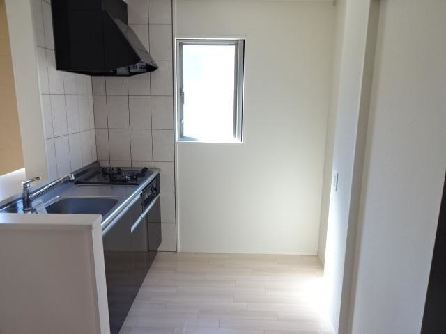 ロイヤルハイツ横浜の内装|キッチン