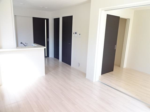 ロイヤルハイツ横浜の居間・リビング|リビング