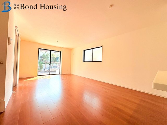 駐車2台可能　伊川谷町潤和　新築2区画　2号棟の洋室