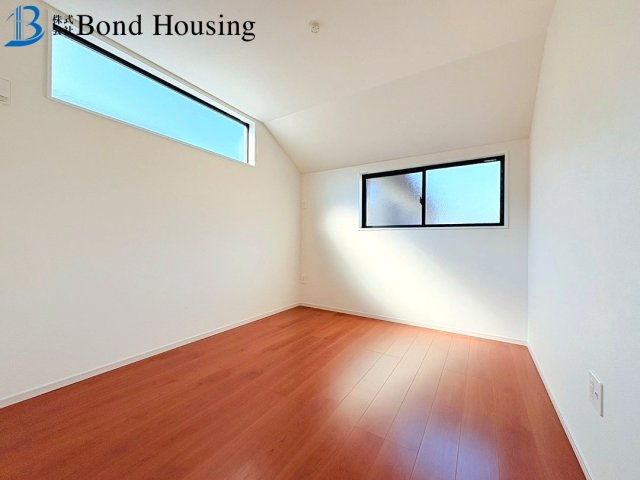 駐車2台可能　伊川谷町潤和　新築2区画　2号棟の洋室