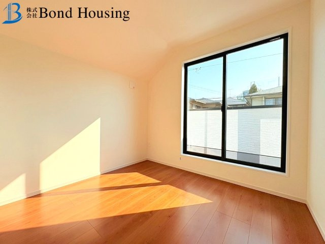 駐車2台可能　伊川谷町潤和　新築2区画　2号棟の洋室