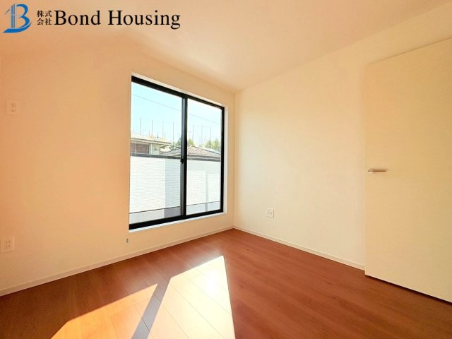 駐車2台可能　伊川谷町潤和　新築2区画　2号棟の洋室