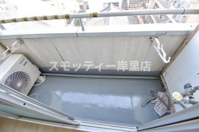 プリエール住之江御崎のバルコニー
