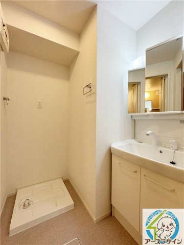 メゾン・パンジーの独立洗面台