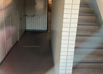 【その他共用部分】 | クリオ矢部１番館 | 共用部分は、一棟の建物に住む区分所有者全員が共同で所有するとし、共用部分の管理、補修などは、区分所有者で形成される管理組合が行います。個人の判断で勝手に変更することはできませんので覚えておきましょう。