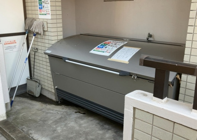 【設備】 | クリオ矢部１番館 | 共有部分は、住民なら誰もが使える設備のこと。例えば駐車場やエレベーター、インターネット設備、セキュリティ設備などがあります。他にも、マンションの廊下・外部階段やエントランス・ゴミ置き場などがあります。