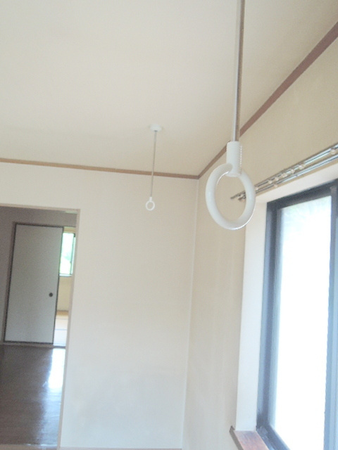 カサベルデＡ・Ｂのその他|雨の日に便利な室内物干フック