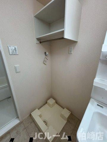 柏崎市桜木町のアパートの洗面所