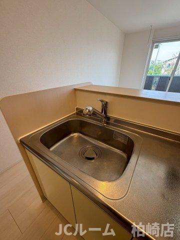 柏崎市桜木町のアパートのキッチン