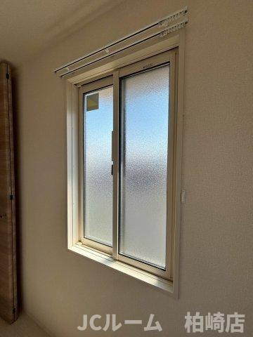 柏崎市桜木町のアパートの内装