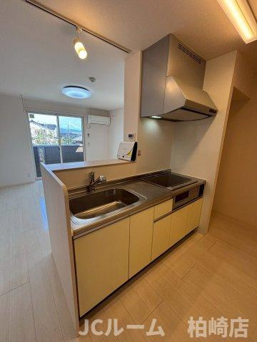 柏崎市桜木町のアパートのキッチン